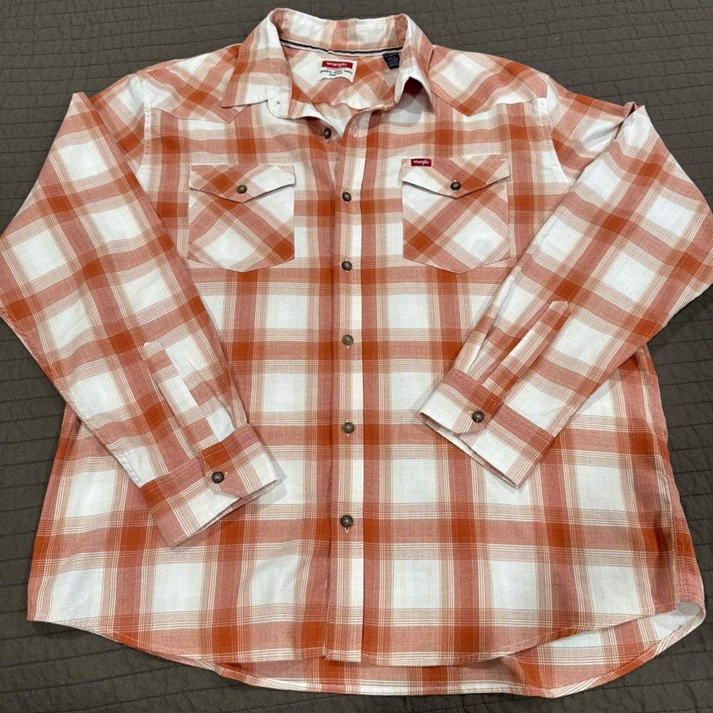 Wrangler Men's Orange and White Plaid Shirt